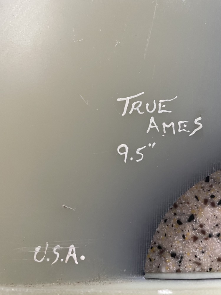 WindSurfer True Ames 9.5" Fin Tuttle