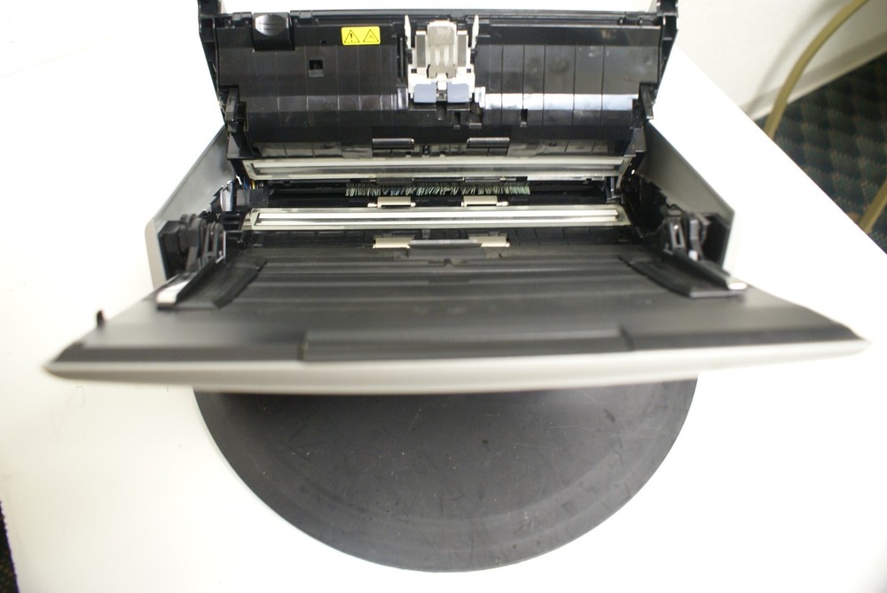 Fujitsu ScanSnap S1500 Document Color Image Scanner 4,207 pages New Rollers