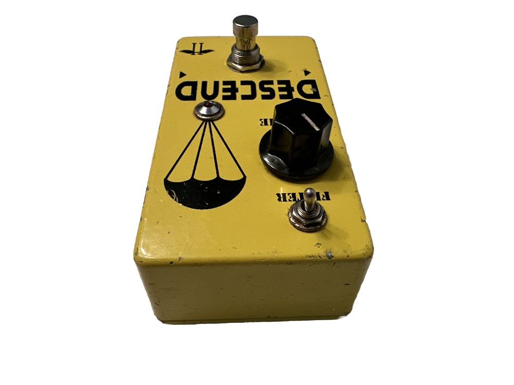 Heavy Electronics Descend Volume Reducer Hand Built Guitar Effect Pedal