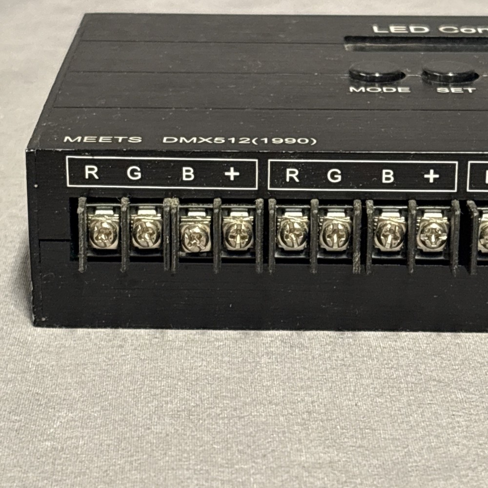 4 Channel MEETS DMX512(1990) LED Controller Decoder RGBW PWM Untested READ
