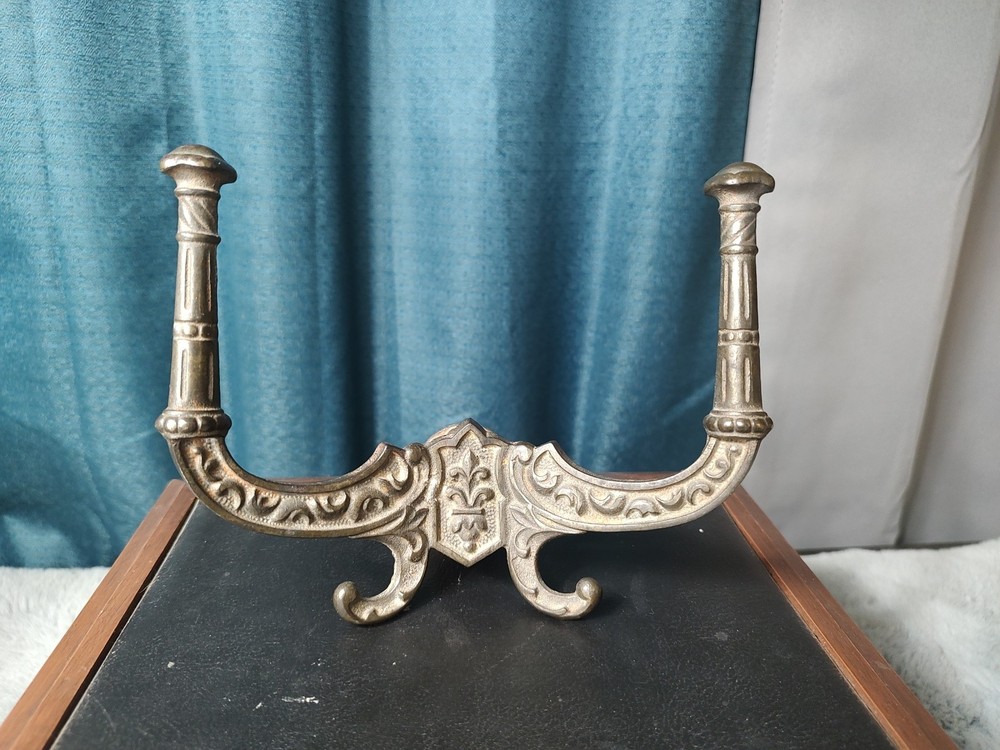Vintage Metal Ornate Double Hat Coat Hook