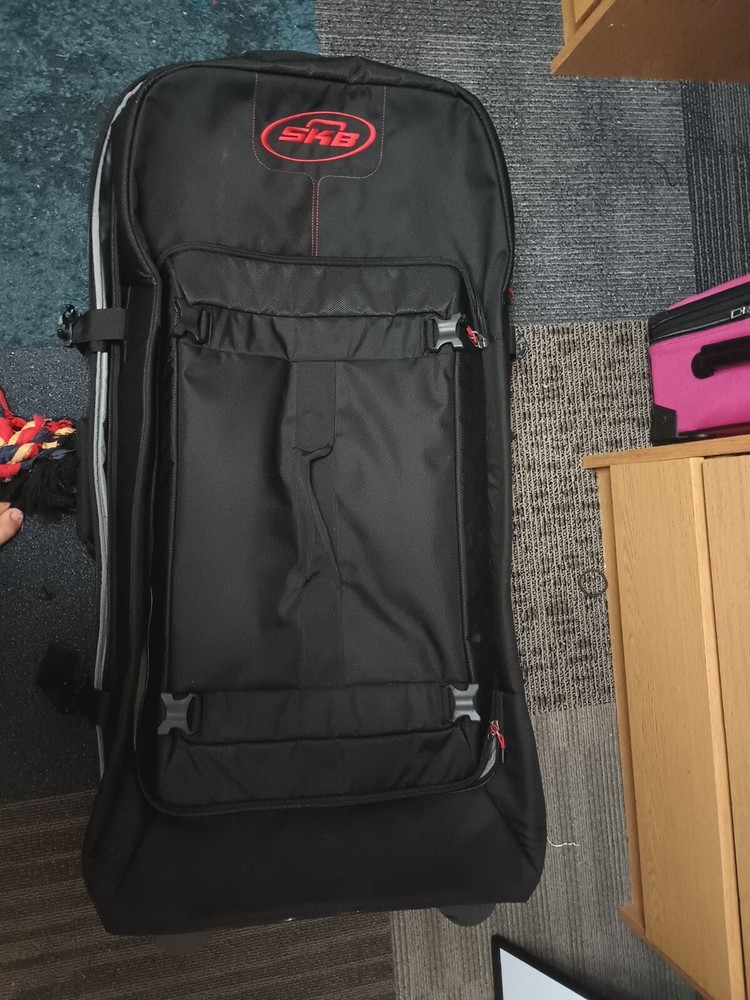 SKB Travel Bow Case