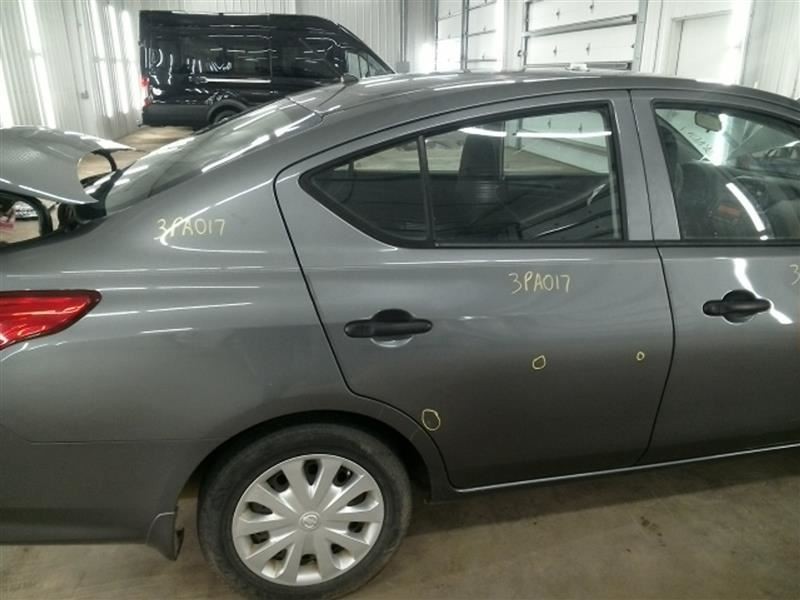 VERSA 2016 High Mounted Stop Light 104511309