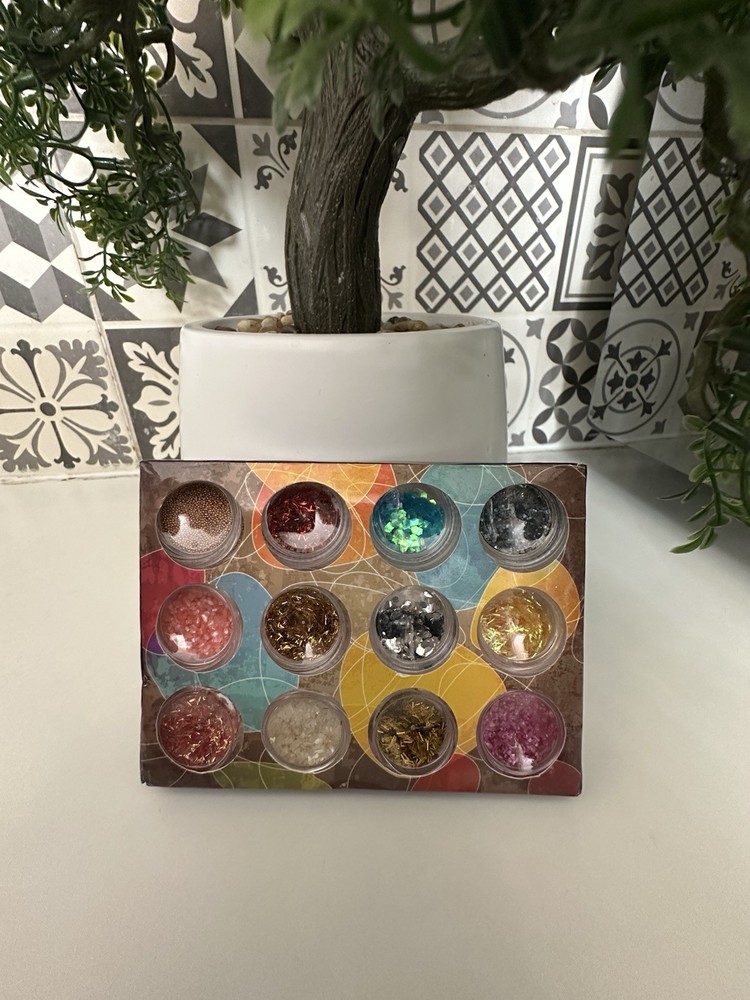 Glitter Nail Kit 12 Pieces In Side The Kit