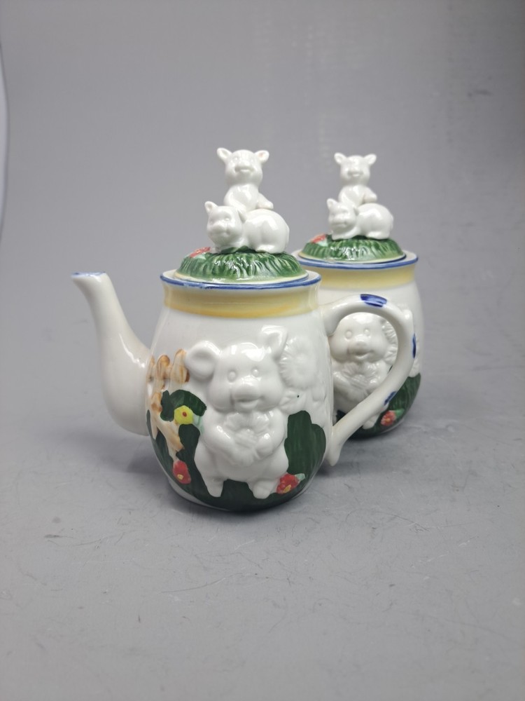 Paint A Pig Cream And Sugar Containers