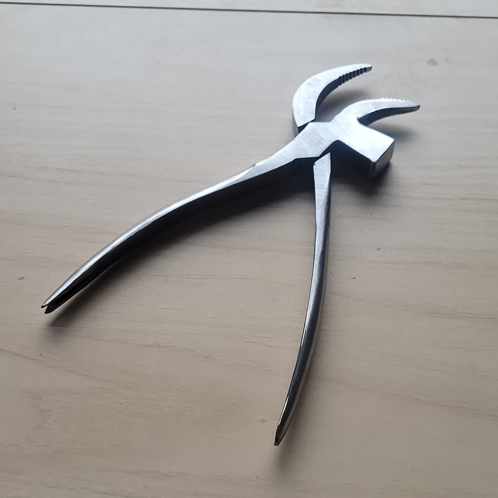 Cobbler boot tool for bootmaking.