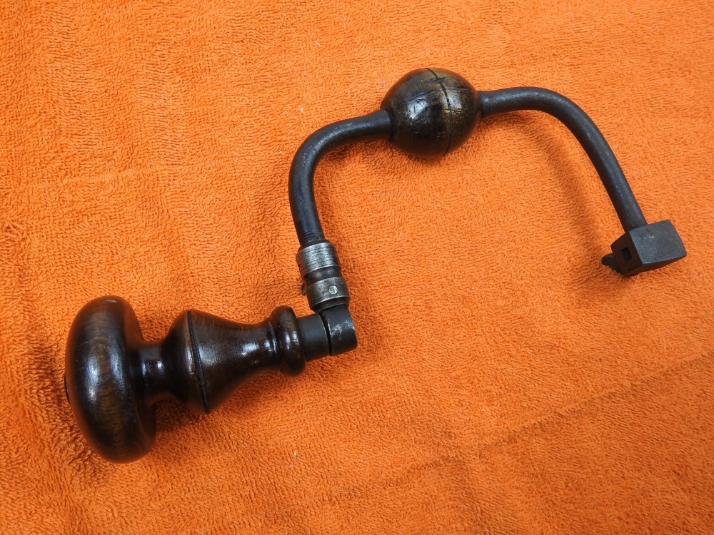 Highly Collectable Undertaker`s folding Brace, auger, drill