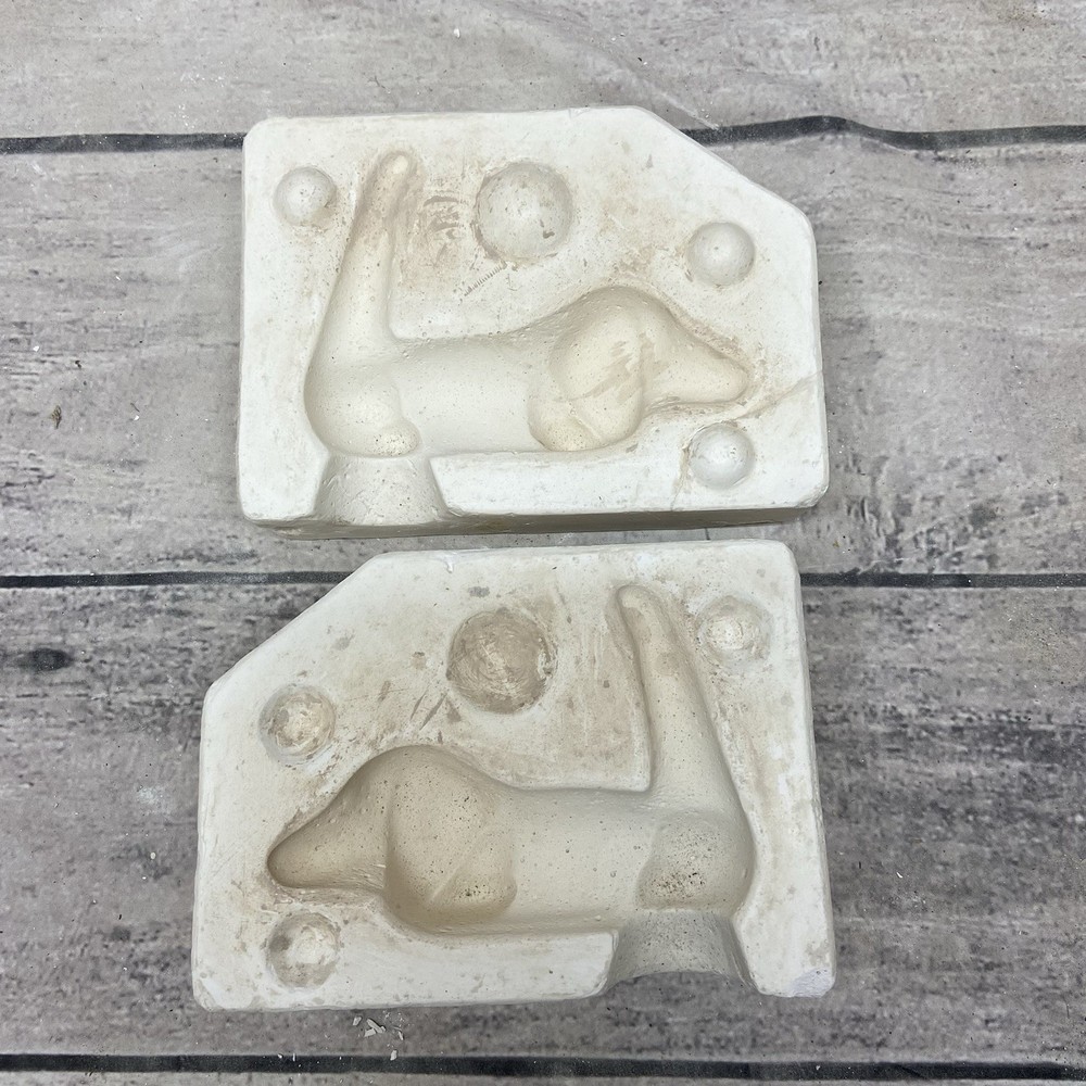 Ceramic Slip Casting Mold Dog Ring Holder SFA 185
