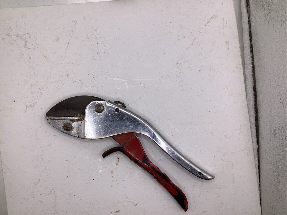 Vintage TRUE TEMPER ROCKET A 35 Pruning Shears