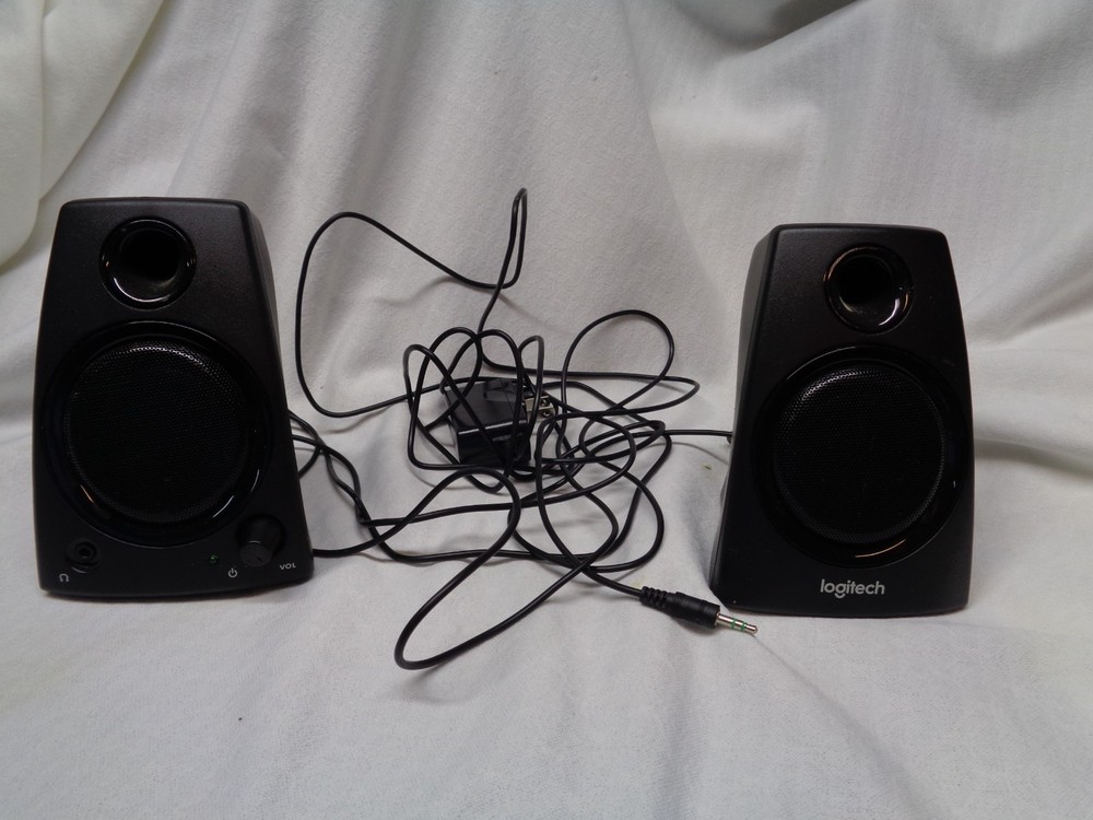 Logitech compact 2.0 stereo speakers Tested