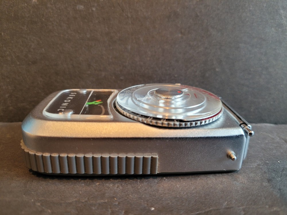 VTG Sekonic Auto Leader Light Meter W/ Case