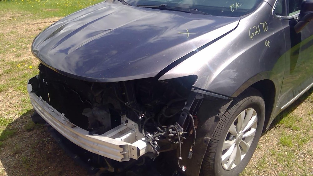 Used Floor Jack fits: 2017 Chrysler Pacifica Grade A