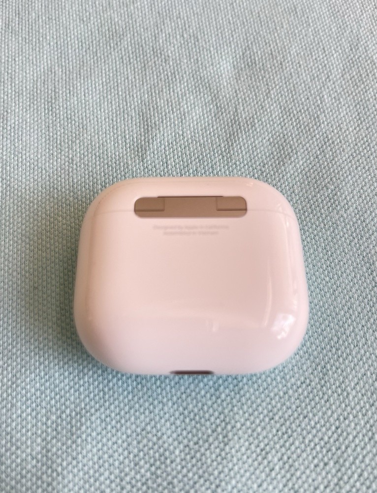 AirPods 4 2024 RIGHT AIRPOD MISSING