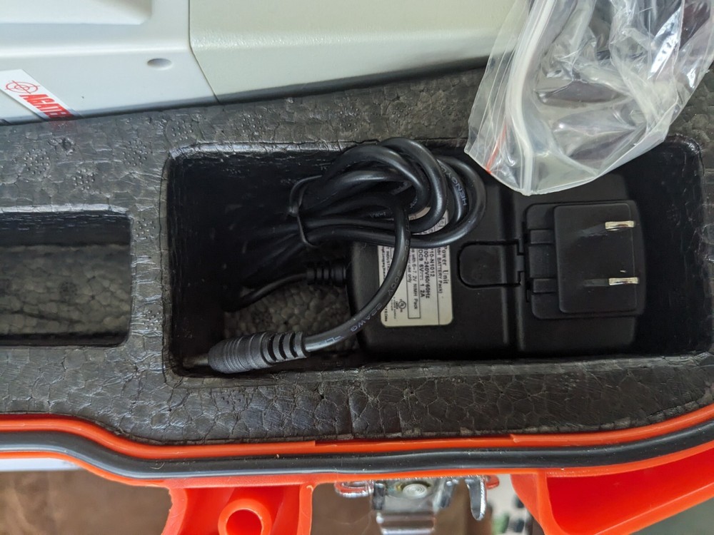  Agatec MTS 650 Automatic Laser Level w/Case