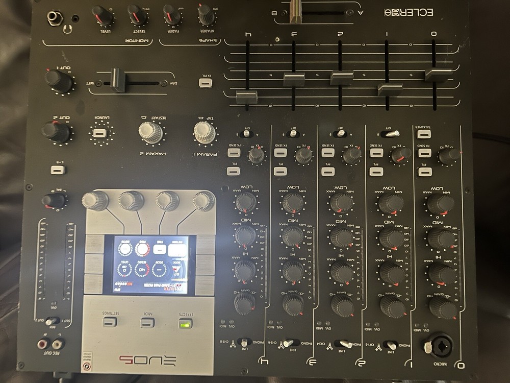 Ecler EVO5 digital mixer