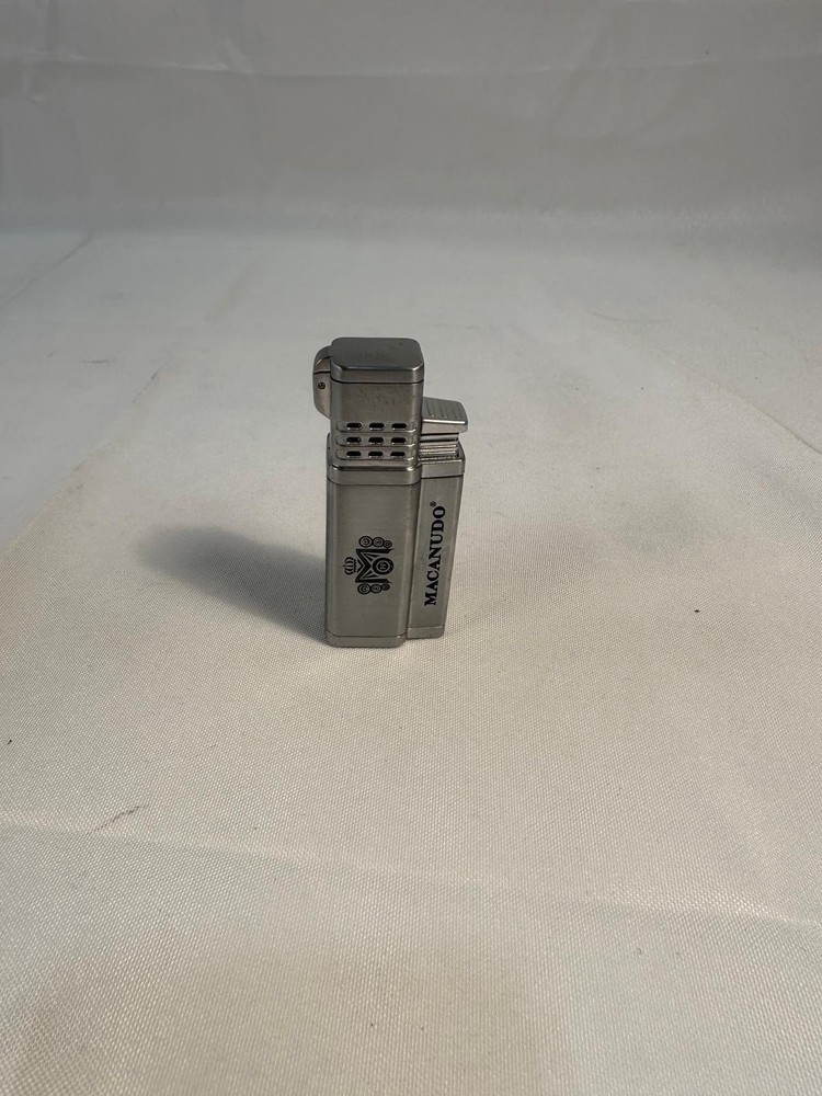 Macanudo Cigar Jet Torch