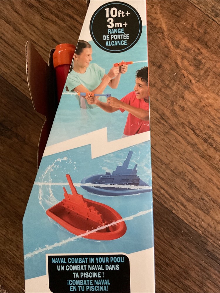 Hasbro Battleship Splash Game Pool Water Activity 10’ Range Ready, Aim, Sink