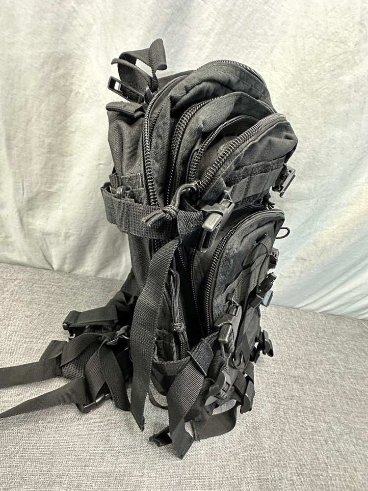 WFS TB-511-BLACK Medium Transport Backpack, Black