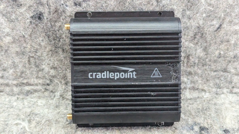 CradlePoint IBR650B-LP4 4G LTE w/ 3G Fallback Router - Untested
