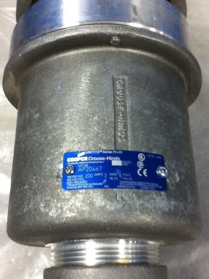 Cooper AP20467 Receptacle