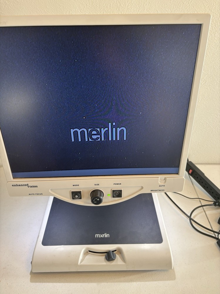 Enhanced Vision Merlin 19" Low Vision Magnifier MRVE19A‑VA