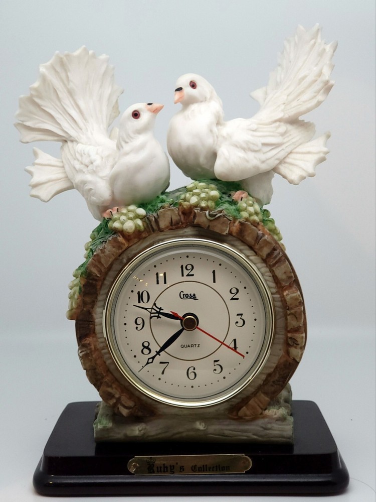 Beautiful Doves Clock. Ruby's Collection. Perfect Condition!