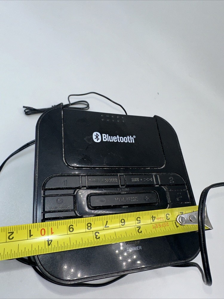 onn bluetooth Clock radio