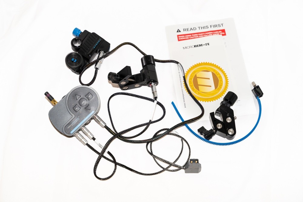 Redrock Micro Follow Focus System - microRemote Handheld Bundle with Flex Cables