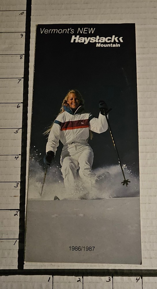 1986/87 HAYSTACK MT SKI AREA BROCHURE. MINT