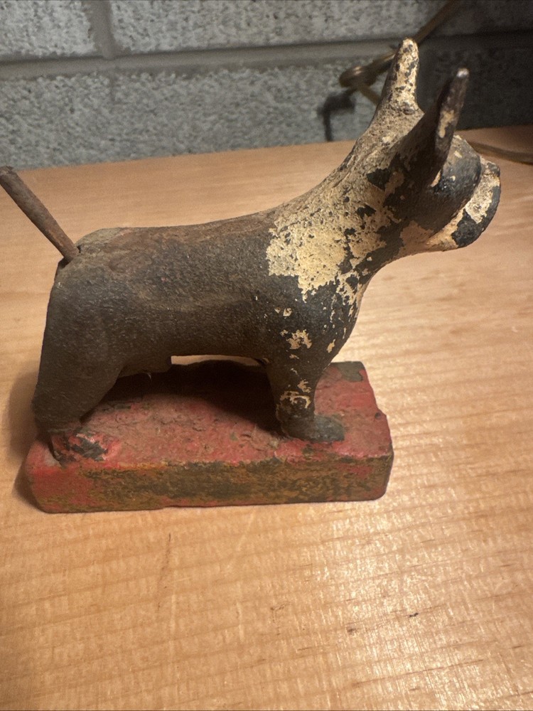 vintage cast iron boxer