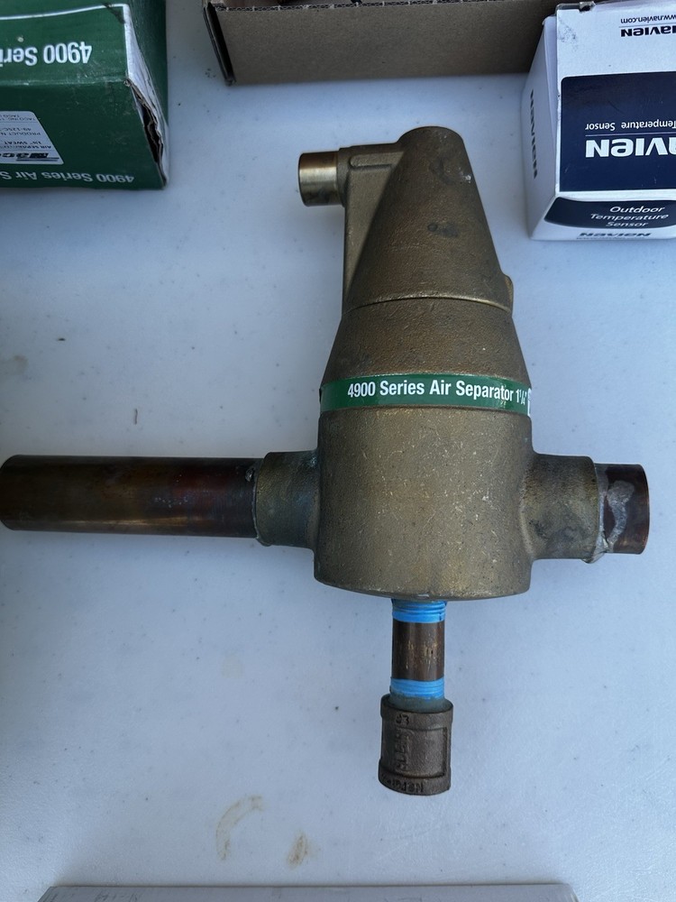 Navien NFB-200H Condensing Gas Combination Boiler 199,000 BTU Wi-Fi Low NOx