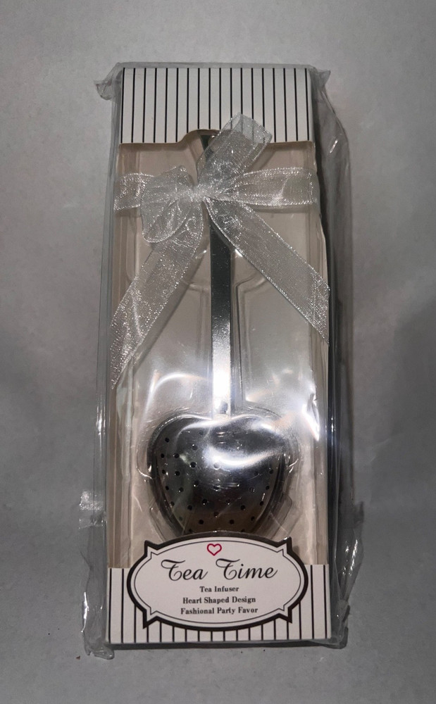Tea Time Metal Tea Infuser Heart-Shaped NIB