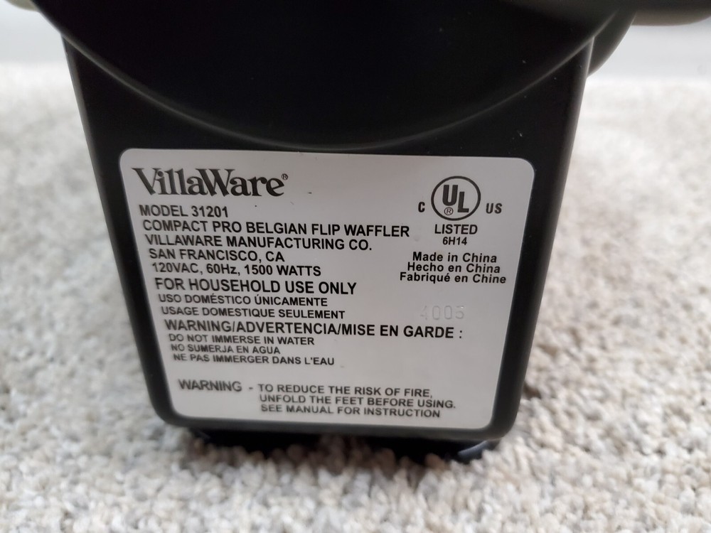 VillaWare Compact Pro Belgian Flip Waffler Waffle Maker Rotating 31201