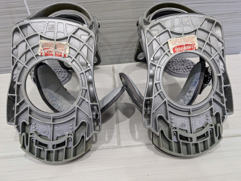 Burton Mission men's snowboard bindings size M medium