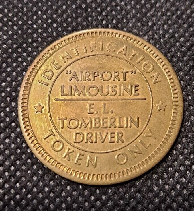 AIRPORT LIMOUSINE TOKEN!   e5495UXX