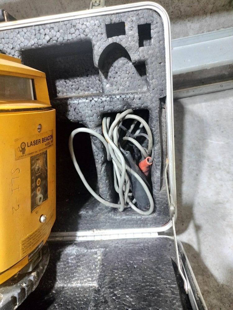 Laser Alignment Laser Beacon Model 3900 3920