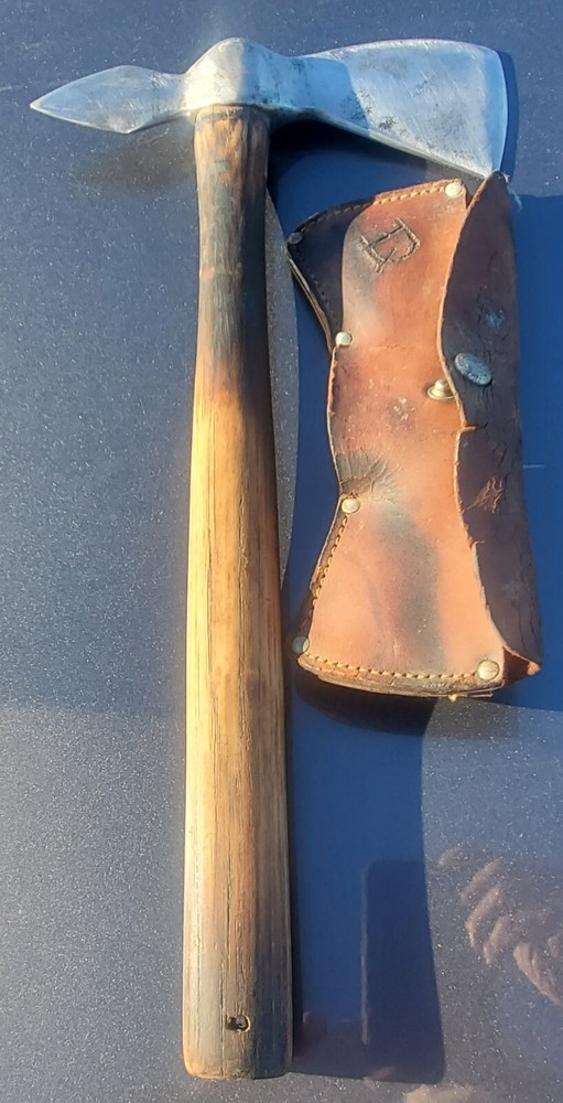 SHELDON WELLS WWII HATCHET