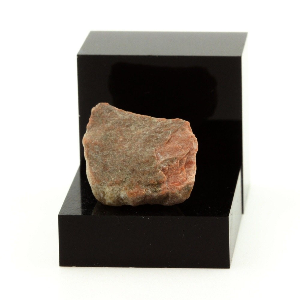 Slate. 18.5 CT. Estrie, Quebec, Canada.