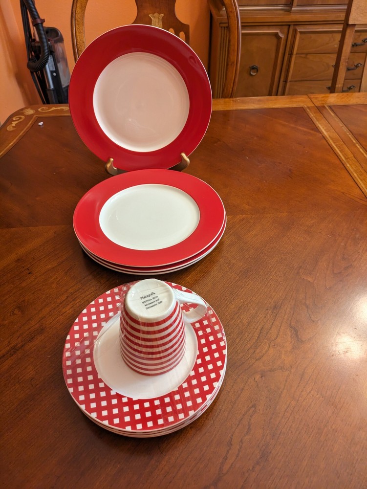 Pfaltzgraff Kenna Red 9 Piece Porcelain Dinnerware Set