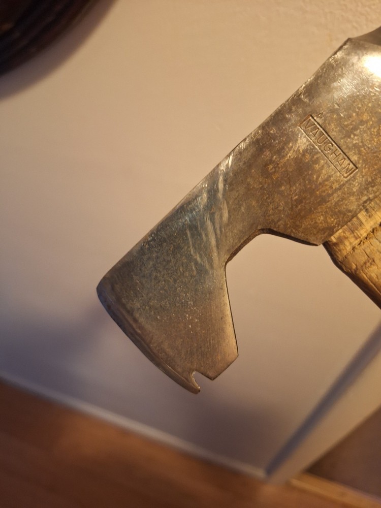 VAUGHAN -Half Hatchet- Custom