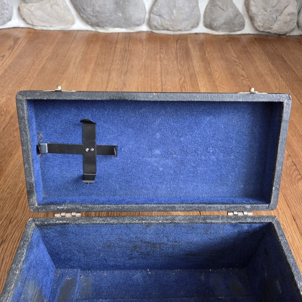 Vintage ARGUS Slide Projector with Case, works