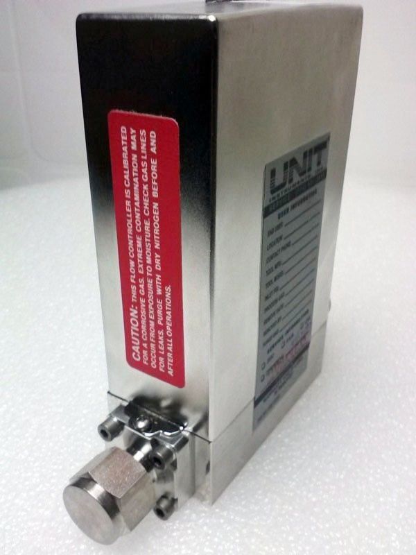 Unit UFC-8160, MFC, Mass Flow Controller, SiH4, 100 SCCM, Used