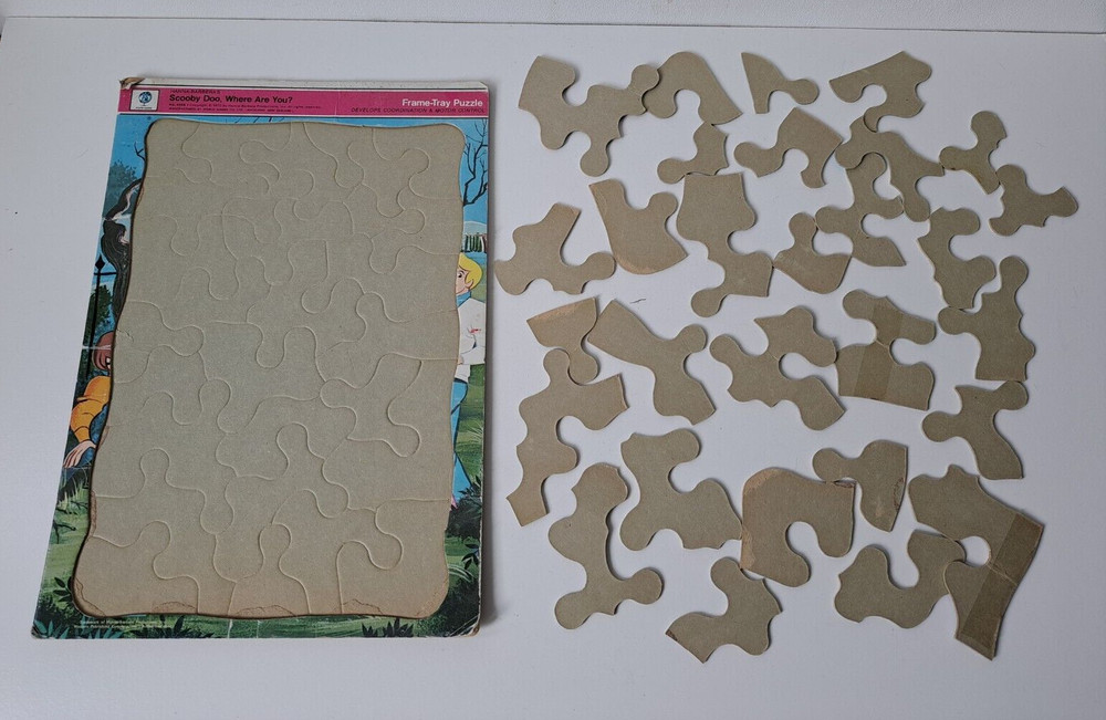 Vintage SCOOBY DOO 29 piece jigsaw