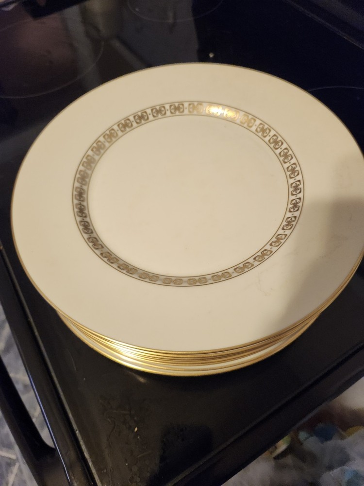 Franciscan "Somerset" Chinia 10.75 Dinner Plates