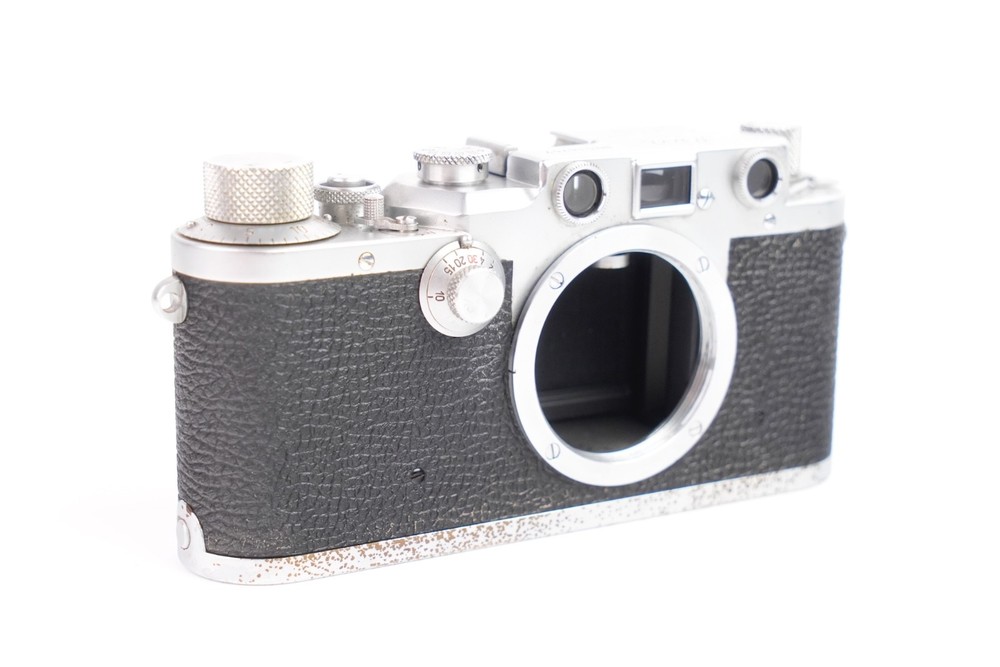 Leica IIIc rangefinder camera. Case only. #516757. Circa 1950.