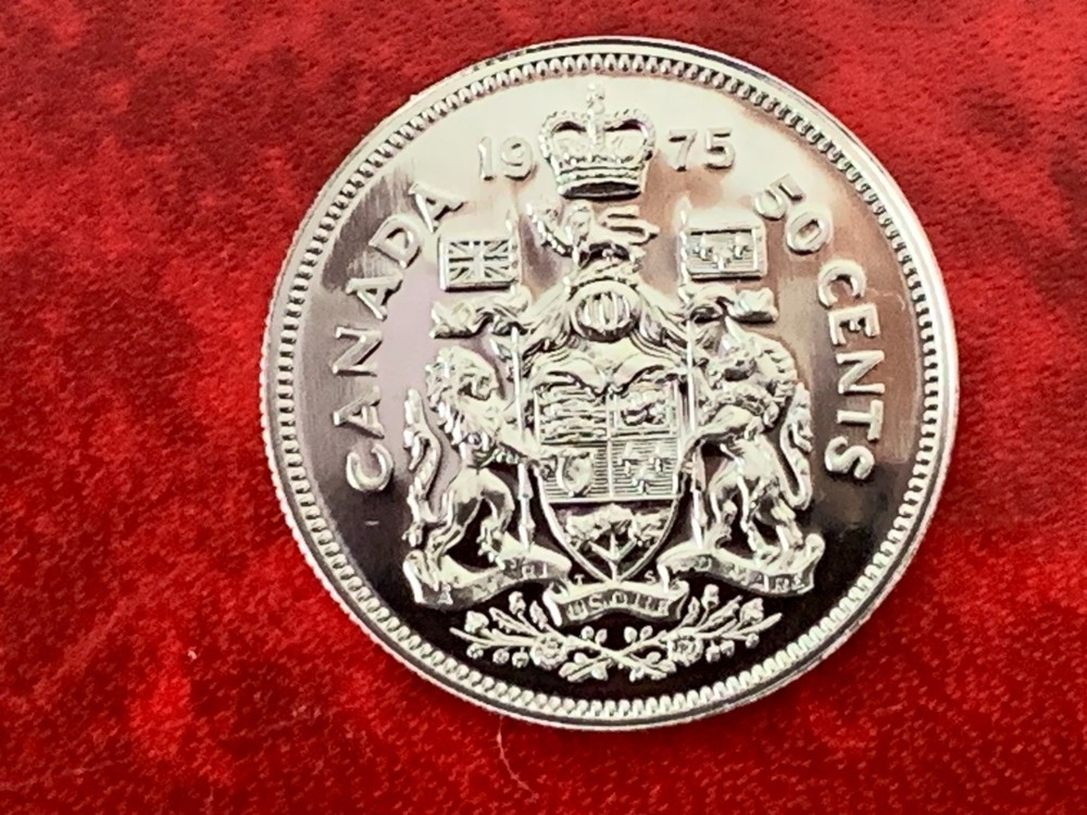 Canada 50 Cent 1975 Specimen Coin-Uncirculated