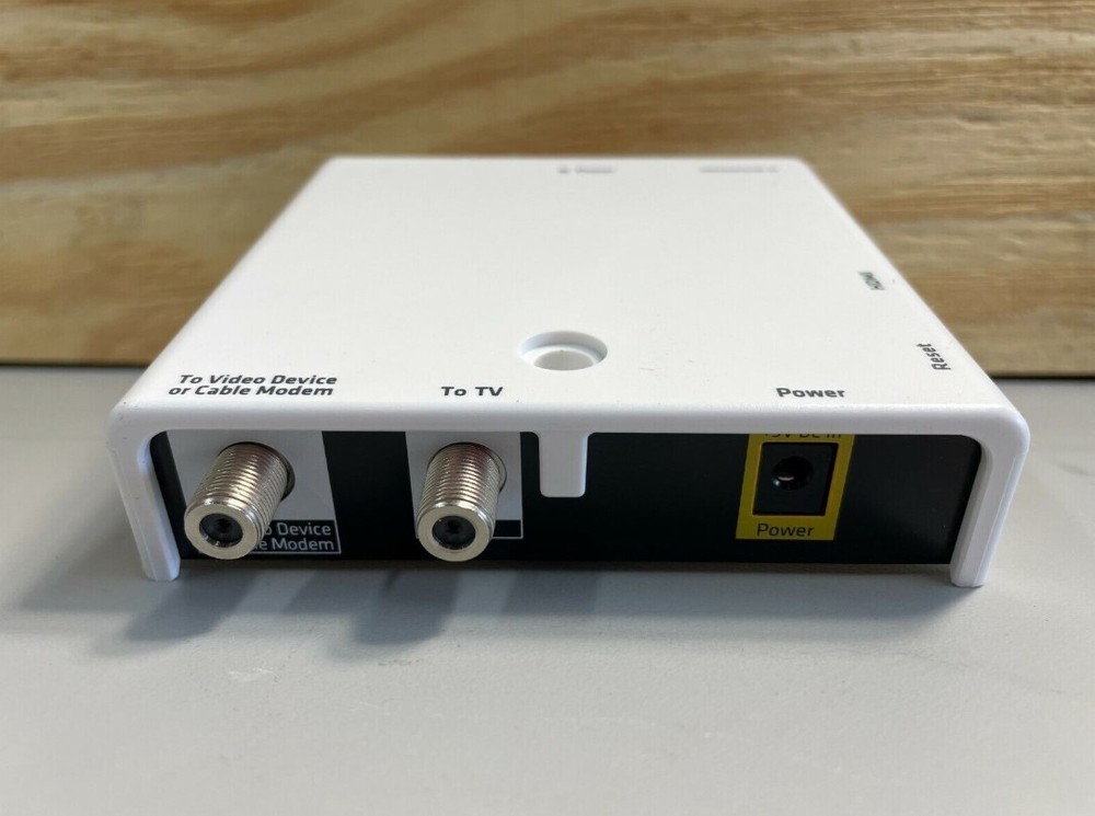 Evolution Digital DMS2204UHDW LIBERTY UNIVERSAL HD uDTA WALL MOUNT DEVICE