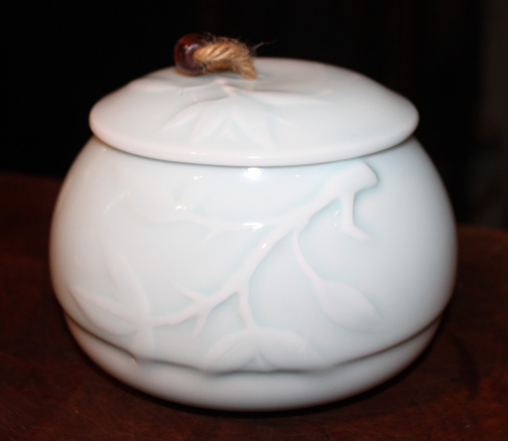 Ceramic Light Blue Pet Urn with Embossed Vines