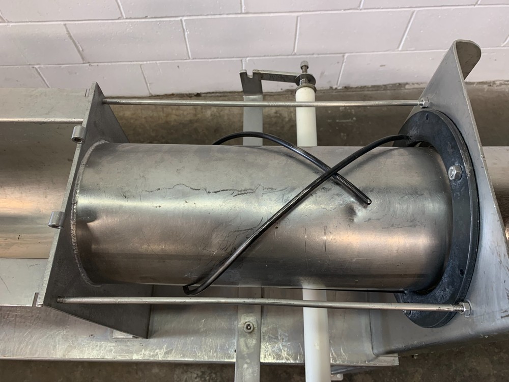 Pneumatic Meat Netting Machine