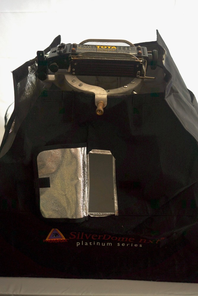 Lowel Tota (2) and Lowel Pro (2) Lighting Bundle Softbox and Case Tested